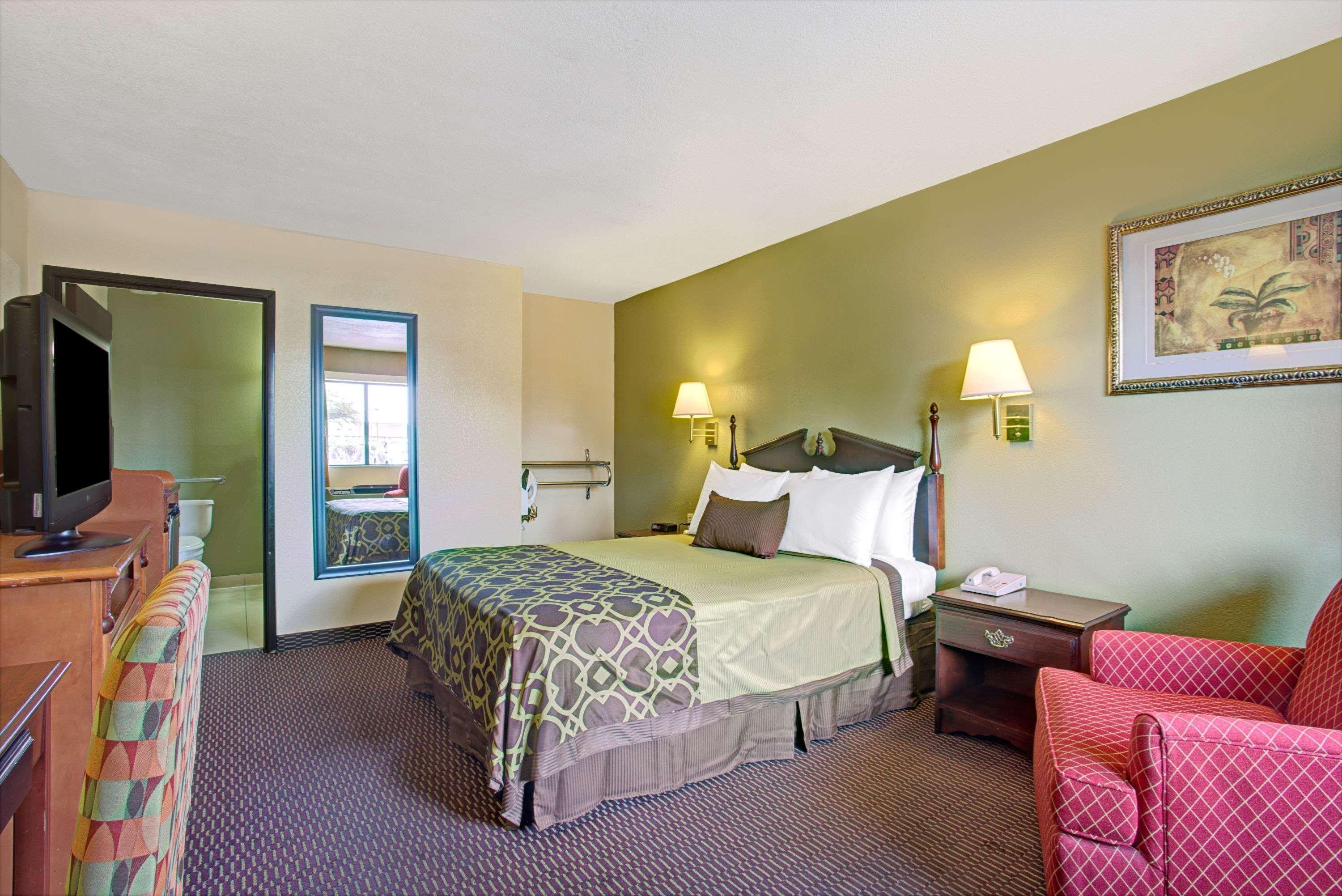 Travelodge By Wyndham Tucson Az Hotel