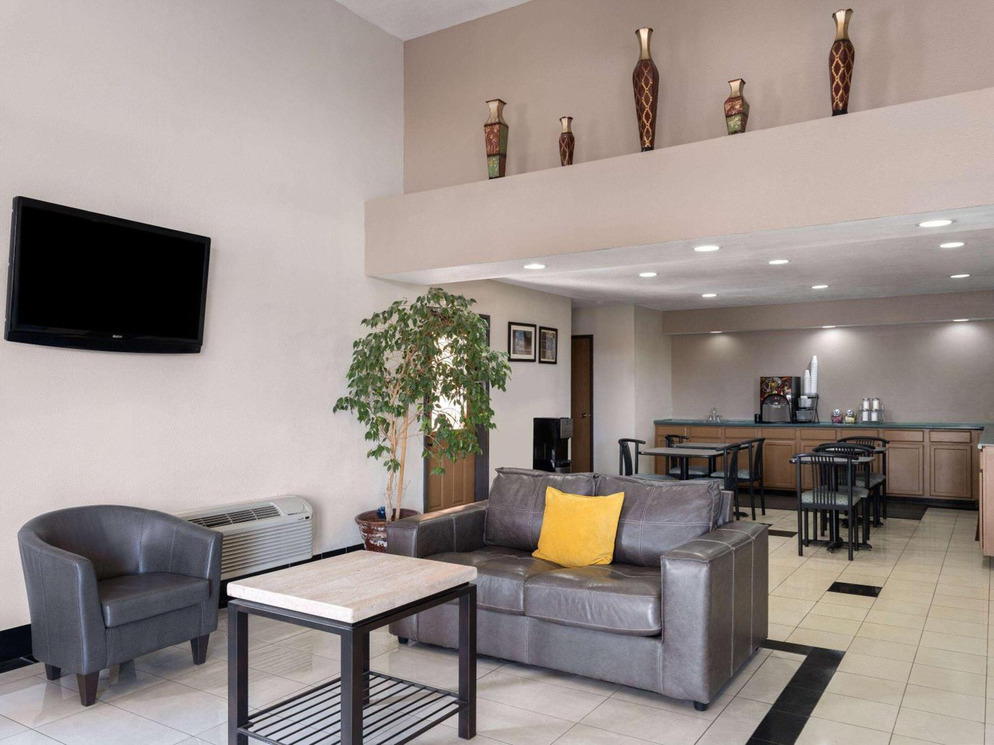 Travelodge By Wyndham Tucson Az