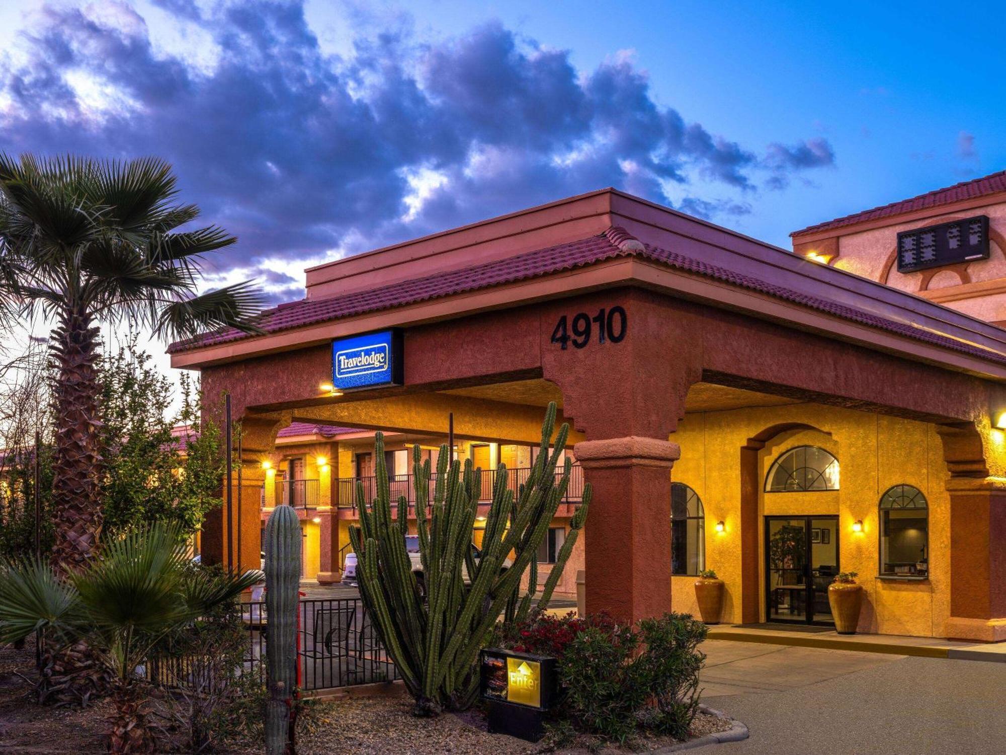 Travelodge By Wyndham Tucson Az 2*